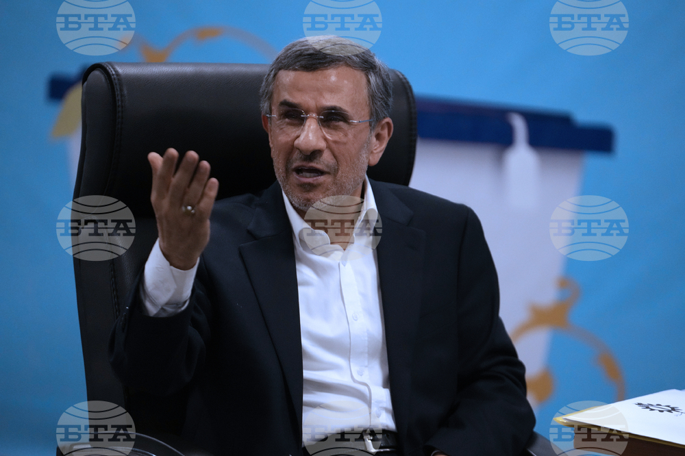 Махмуд Ахмадинеджад е бил убит при въздушен удар в Техеран, обяви иранска новинарска агенция