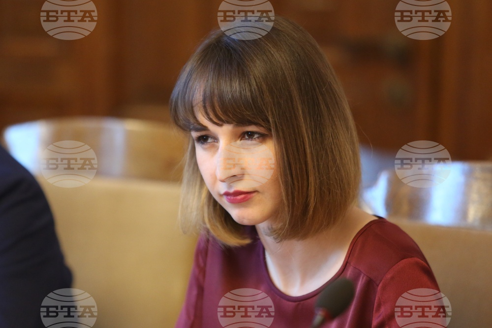 Парламент - Комисия по въпросите на Европейския съюз - заседание - Деница Симеонова