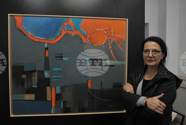 Бургас - Яна Костадинова - изложба