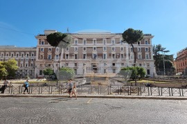  Италия - Рим - втори ден на изборите за Европейски парламент