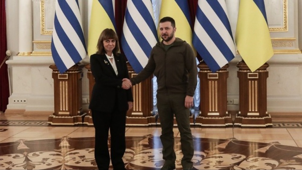 Гръцката президентка изрази пълна подкрепа и съпричастност към украинския народ в Киев