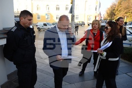 Протест  - „Аларма срещу хартиените бюлетини“