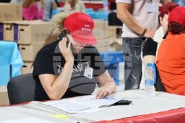 Бургас - парламентарни и евроизбори - предаване на изборни книжа