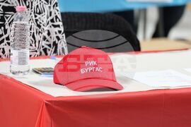 Бургас - парламентарни и евроизбори - предаване на изборни книжа