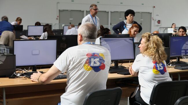 От „Информационно обслужване“ ще демонстрират публично системата за компютърна обработка на данните от гласуването на изборите