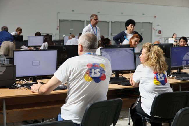 На 7 април „Информационно обслужване“ ще демонстрира публично системата за компютърна обработка на данните от гласуването на изборите