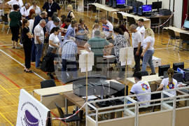 Варна - парламентарни и евроизбори - предаване на изборни книжа