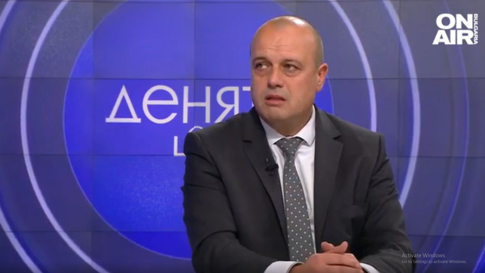 Христо Проданов: Даване на оръжие налива масло в огъня на войната