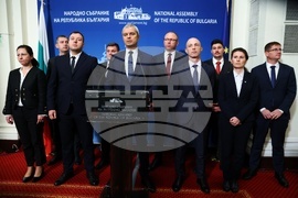 Парламент - "Възраждане" - пресконференция