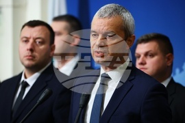 Парламент - "Възраждане" - пресконференция