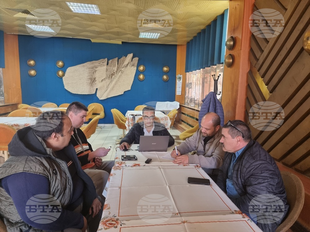 На срещи в Разград и Ясеновец обсъдиха проблемите на гражданите от уязвимите групи и общности