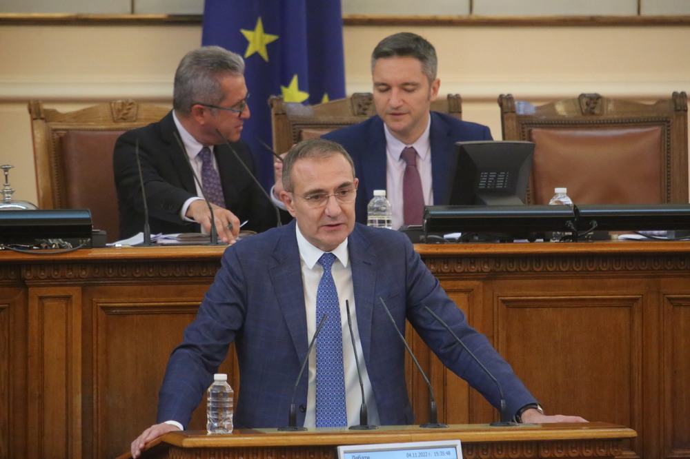 Борислав Гуцанов: БСП иска хората да имат право на избор по какъв начин да гласуват