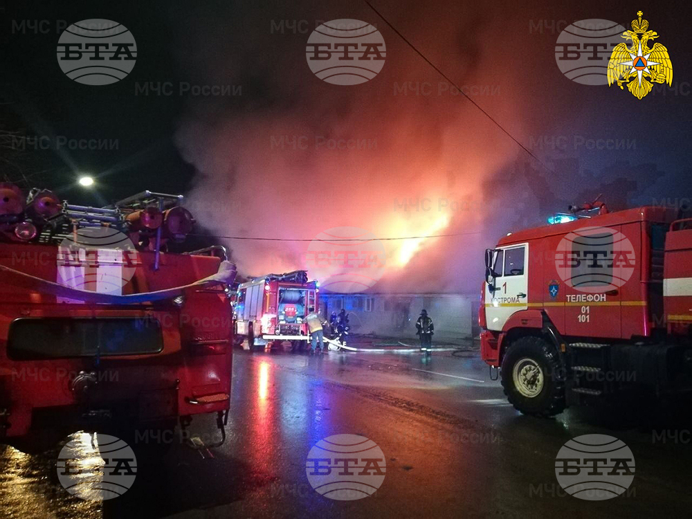 Мъж загина при пожар в завод за химикали в руския град Нижни Новгород
