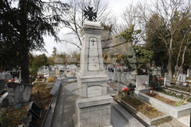 Благоевград - Паметник-костница