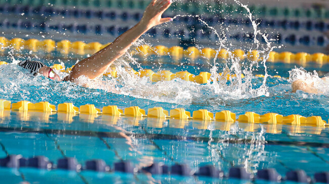 Българските плувци спечелиха нови четири медала от турнирите „Мултинейшън“