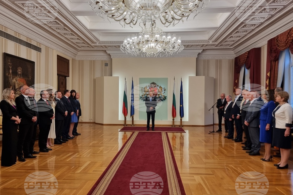 President Presents State Honours for Services to Bulgaria's Economic Development
