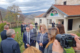 Република Северна Македония - Илияна Йотов - българско военно гробище - посещение