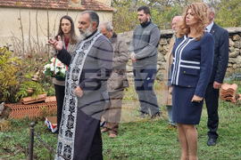 Република Северна Македония - Илияна Йотов - българско военно гробище - посещение