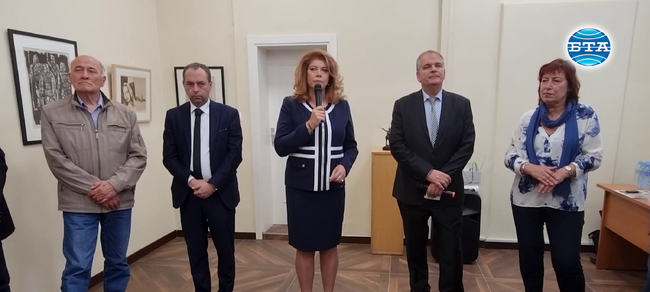 В Генералното консулство на Република България в Битоля бяха представени изложба и книга в присъствието на вицепрезидента Илияна Йотова