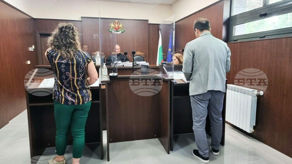 В едномесечен срок ще излезе решението на Административен съд - Добрич срещу решение на Общинския съвет за увеличение на заплатата на кмета