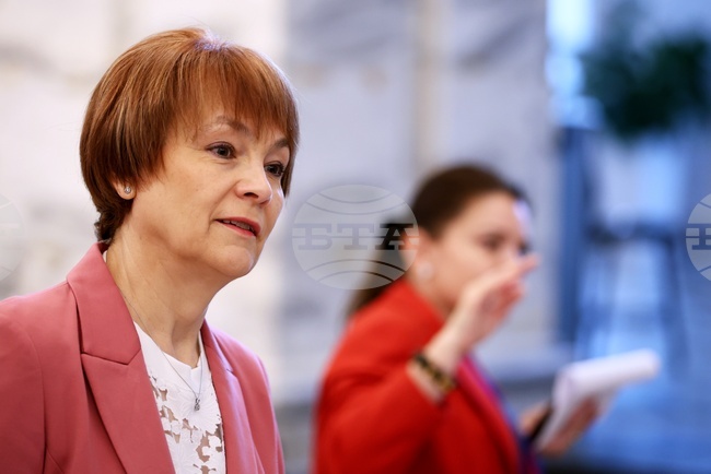 ЦИК - брифинг - Росица Матева