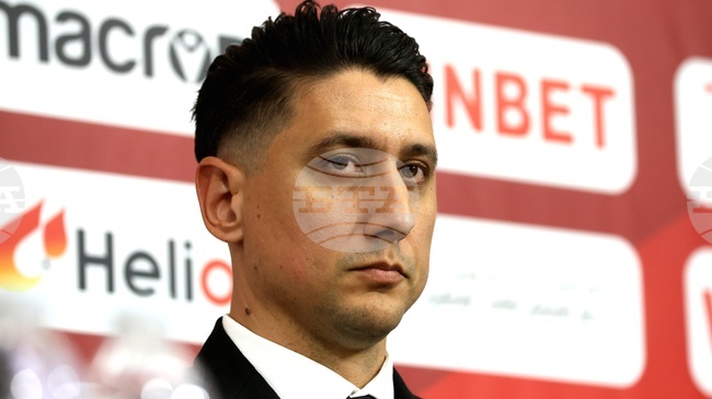 Михаил Александров: "Мога да дам десет различни отговора от десет различни гледни точки за ЦСКА"