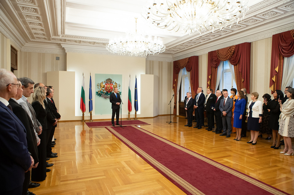 Президентът: Българската индустрия има съществен принос за гарантирането на суровинната и икономическа независимост на страната