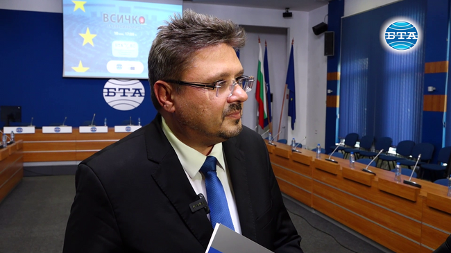 Българските медии трябва да бъдем по-единни при отразяването на изборите, каза Кирил Вълчев