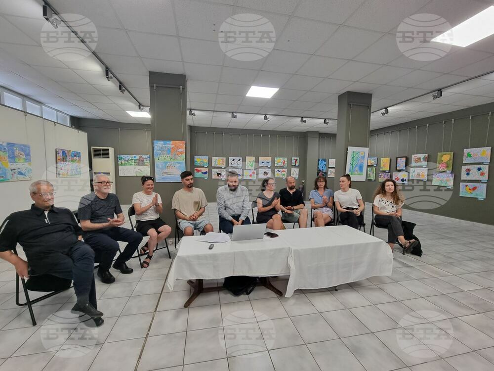 Представиха участниците в 28-ия Международен пленер по живопис „Дружба“ в Стара Загора