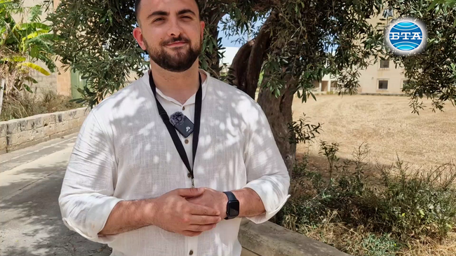 "Роберта Мецола е доказателство, че в Европа има място за всички", заяви пред БТА малтийският журналист Карл Ацопарди