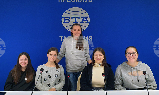 Молдова - Тараклия - пресклуб на БТА - журналистически кръжок