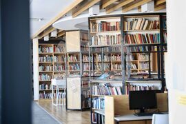 Бургас - Регионална библиотека „Пейо К. Яворов“ - денонощна читалня