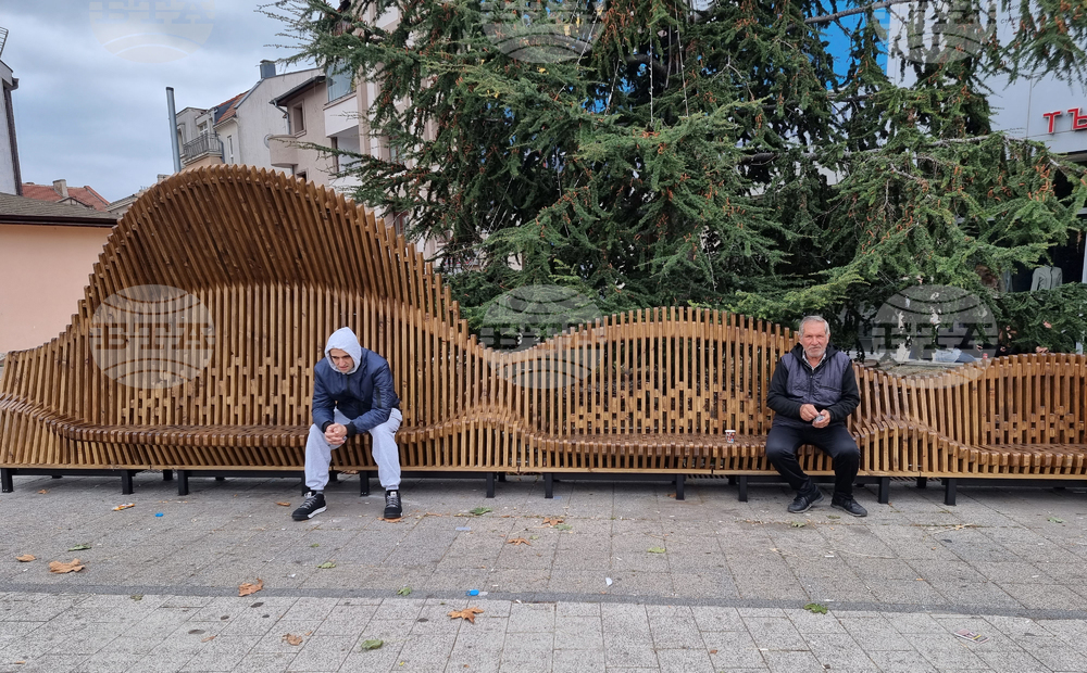 Бургас - пейка-вълна