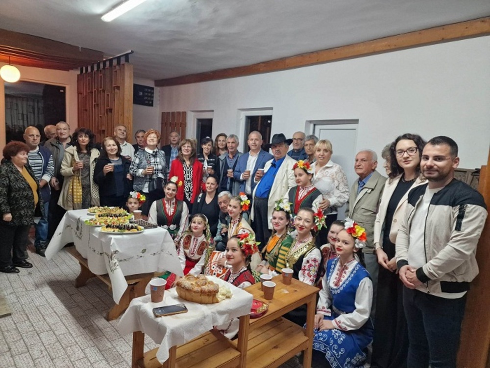 В Пещера отвори врати обновен Клуб на художниците