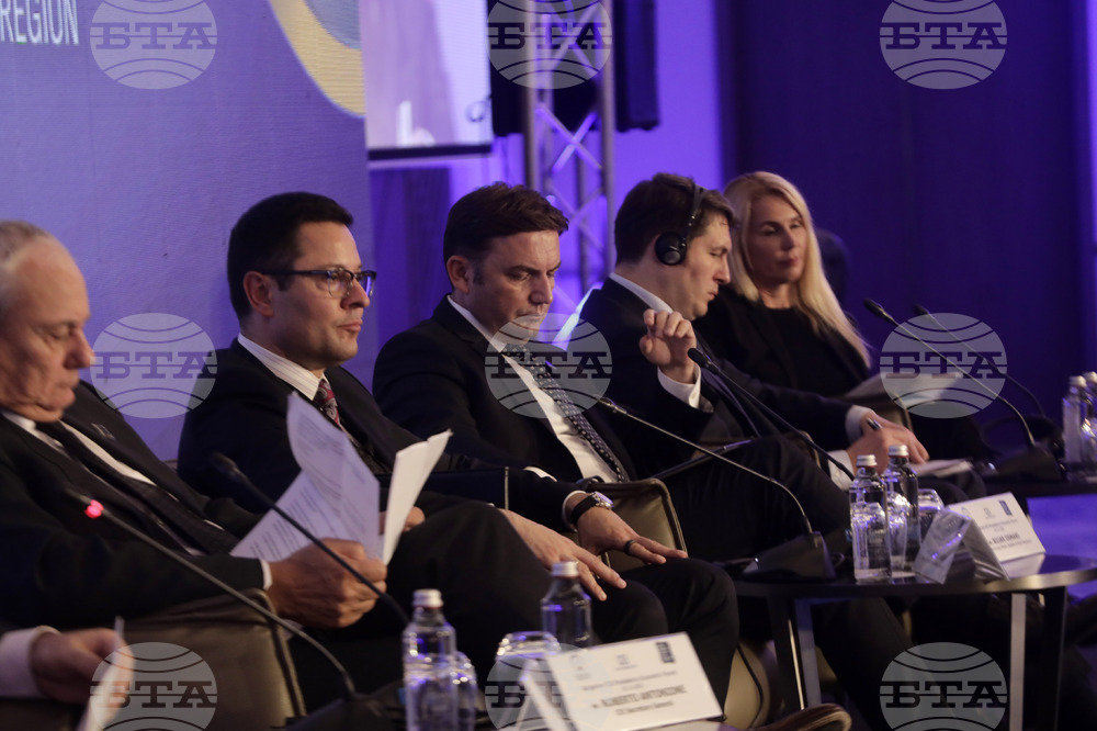 ЦЕИ - министри - икономически и бизнес форум