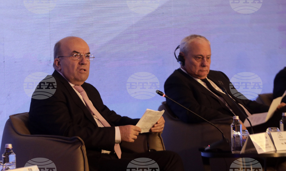 ЦЕИ - министри - икономически и бизнес форум