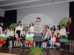 Снимка: Община Видин - патронен празник на ОУ „Любен Каравелов“