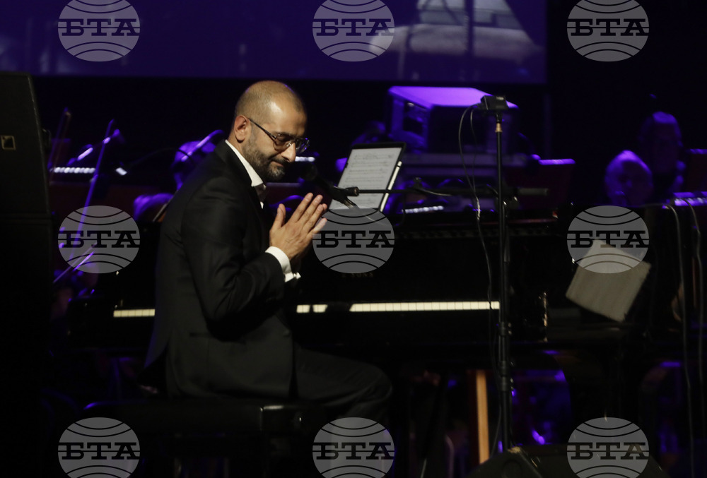 "Светът на киното в музика" - концерт-спектакъл