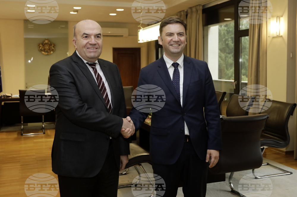 МВнР - Николай Милков - Буяр Османи - среща