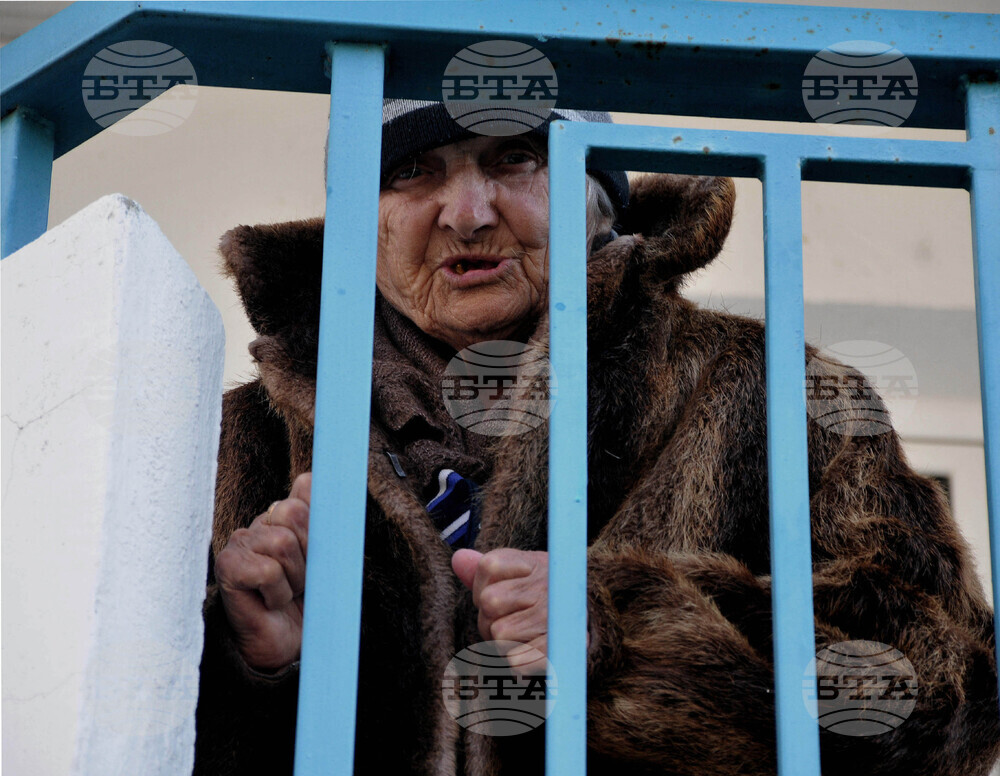 Бургас - хуманитарна помощ