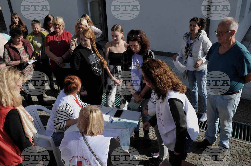 Бургас - хуманитарна помощ