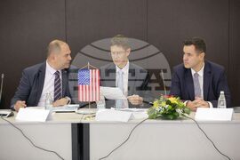 Никола Стоянов - бизнес - среща