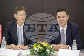 Никола Стоянов - бизнес - среща