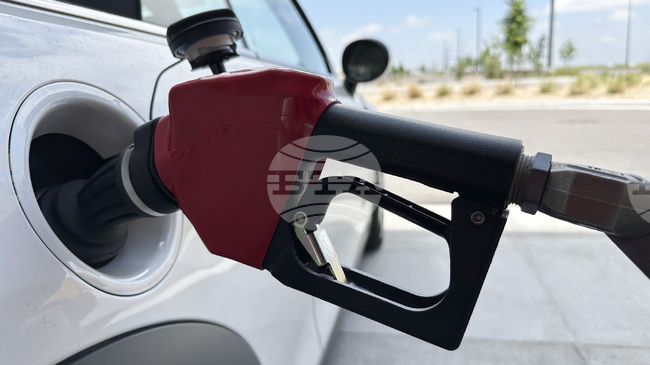 Руското енергийно министерство внесе предложение за предсрочно вдигане на забраната за износ на бензин за рафинериите, пише Ройтерс