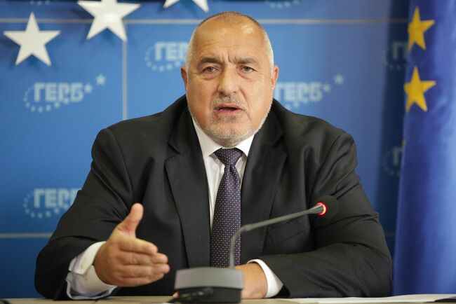 Лидерът на ГЕРБ Бойко Борисов заяви, че не се е срещал с президента на Турция Реджеп Ердоган при посещението си в Истанбул преди дни