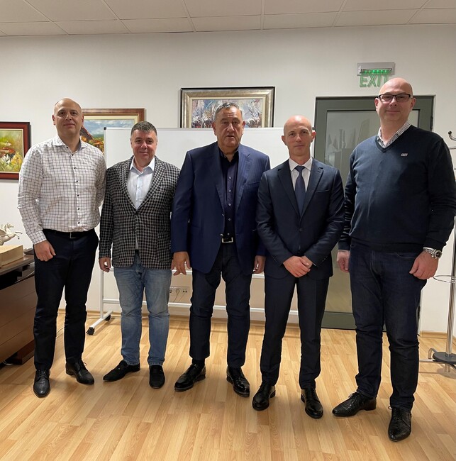 КСБ се срещна с председателя на регионалната комисия в НС