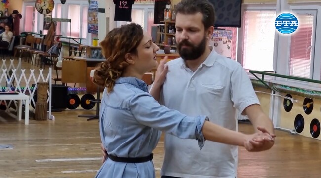 Русенската опера представя премиерно "Лястовичката"