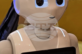 Варна - форум - туризъм - хуманоиден робот