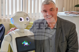 Варна - форум - туризъм - хуманоиден робот