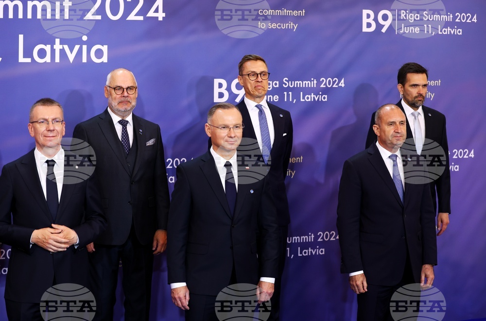 Латвия - среща на върха на Б9 в Рига - Румен Радев